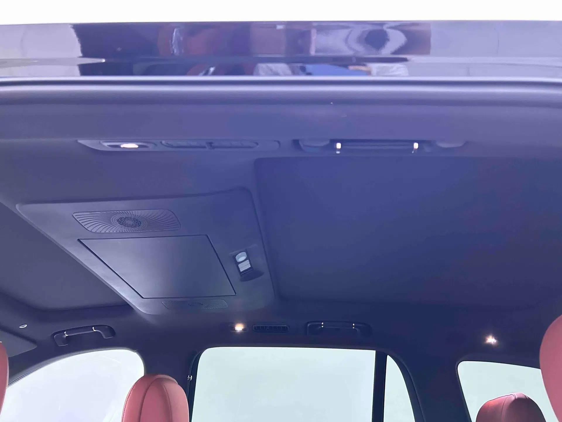 Geely Galaxy M9 2025 Model 210km Four-Wheel-Drive Leading Edition — миниатюра 16
