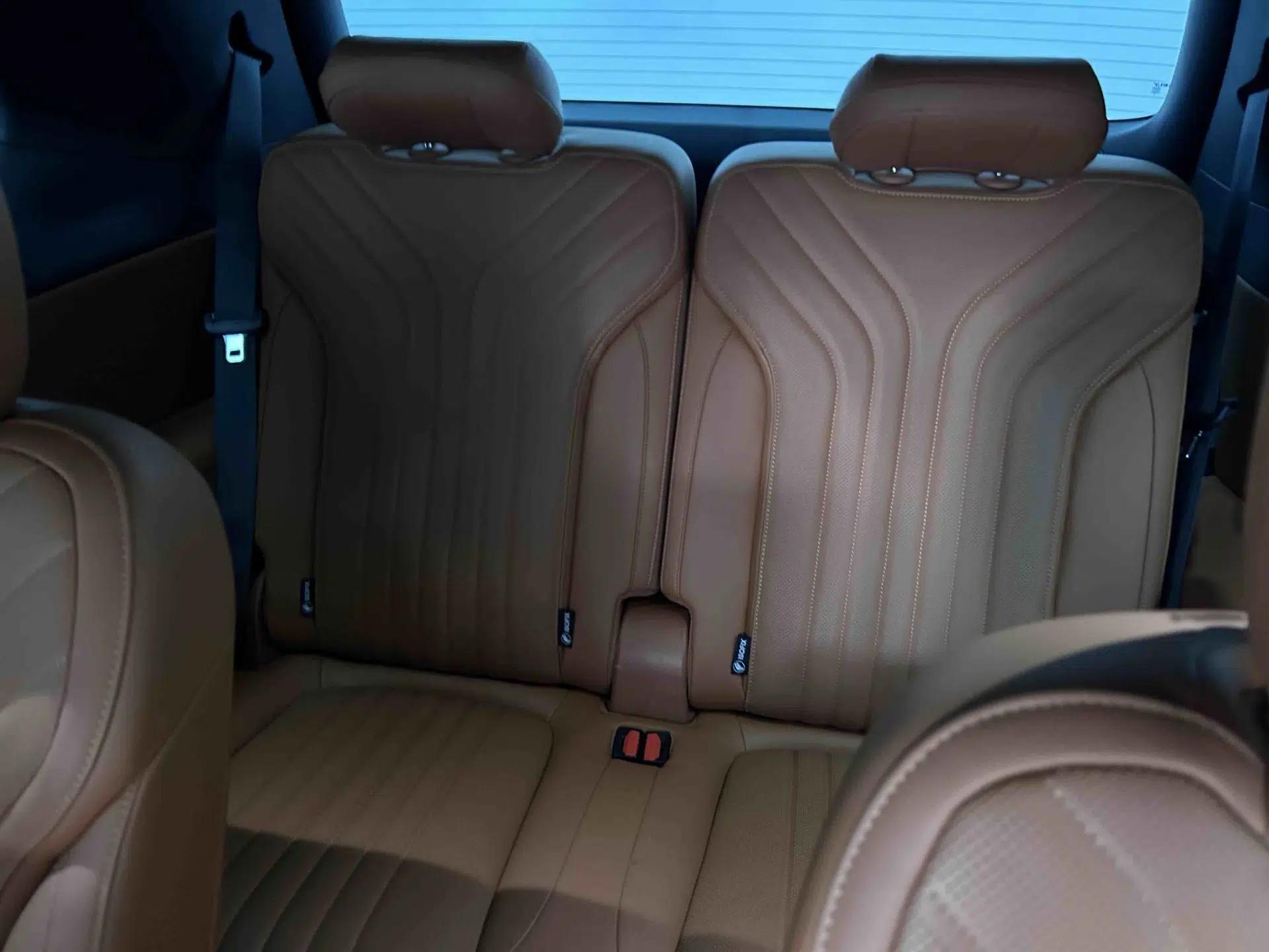 Geely Galaxy M9 2025 Model 210km Four-Wheel-Drive Leading Edition — миниатюра 22