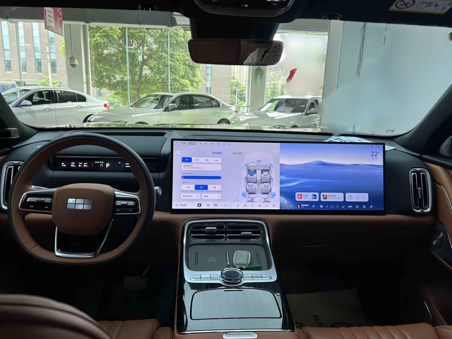Geely Galaxy M9 2025 Model 210km Four-Wheel-Drive Leading Edition — миниатюра 23