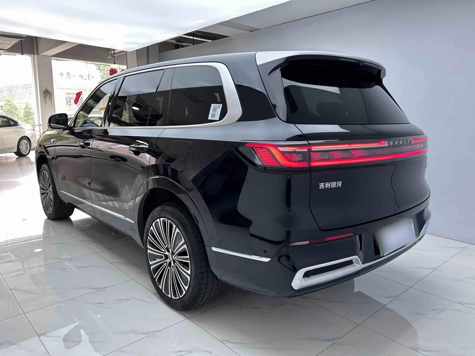 Geely Galaxy M9 2025 Model 210km Four-Wheel-Drive Leading Edition — миниатюра 6