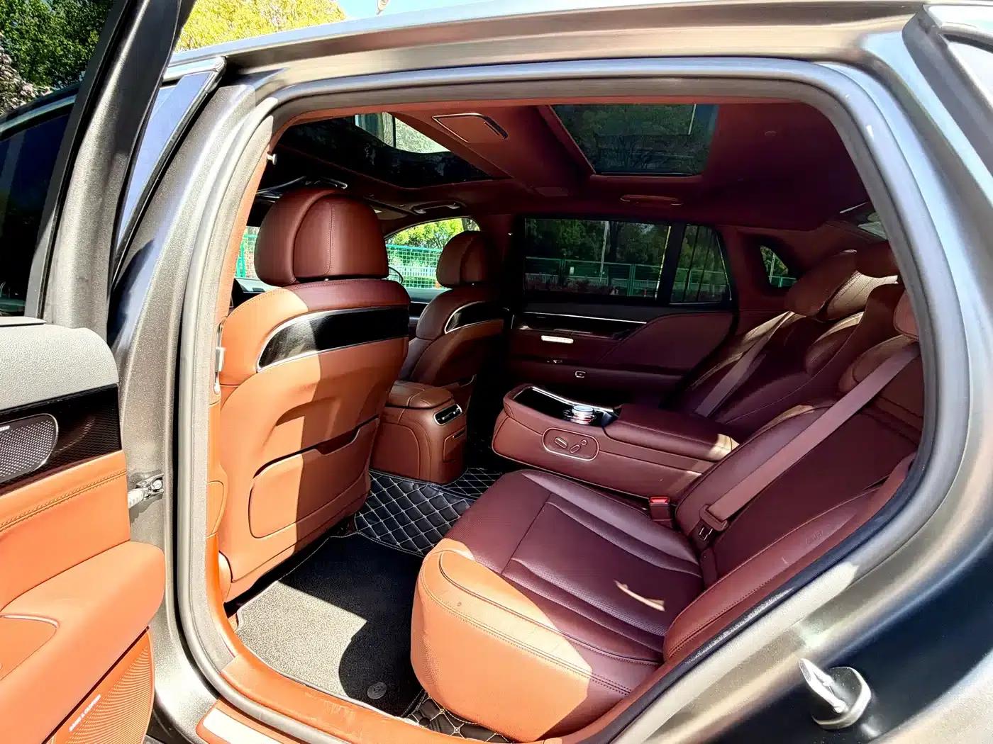 Genesis G90 2023 3.5T Luxury Edition — миниатюра 13