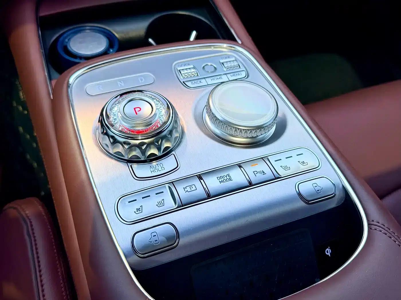 Genesis G90 2023 3.5T Luxury Edition — миниатюра 19