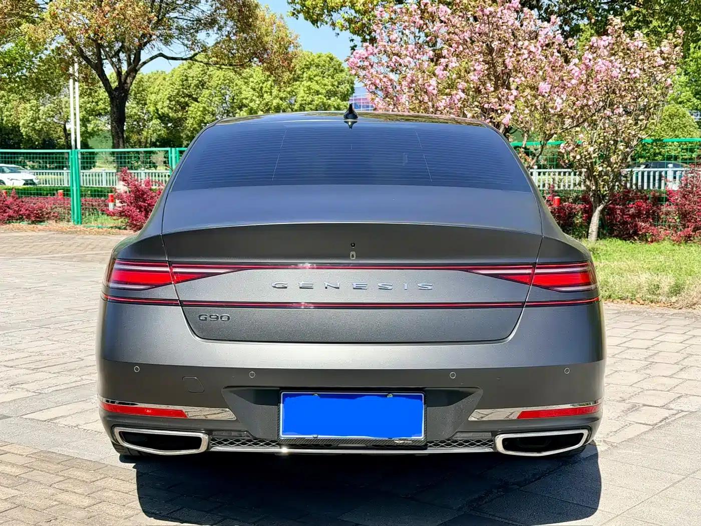 Genesis G90 2023 3.5T Luxury Edition — миниатюра 4