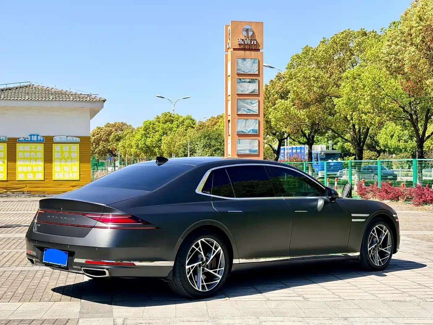 Genesis G90 2023 3.5T Luxury Edition — миниатюра 5