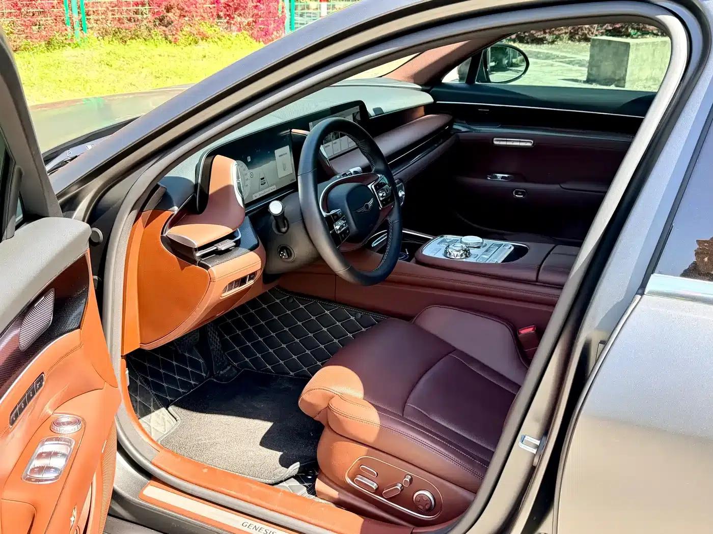 Genesis G90 2023 3.5T Luxury Edition — миниатюра 6