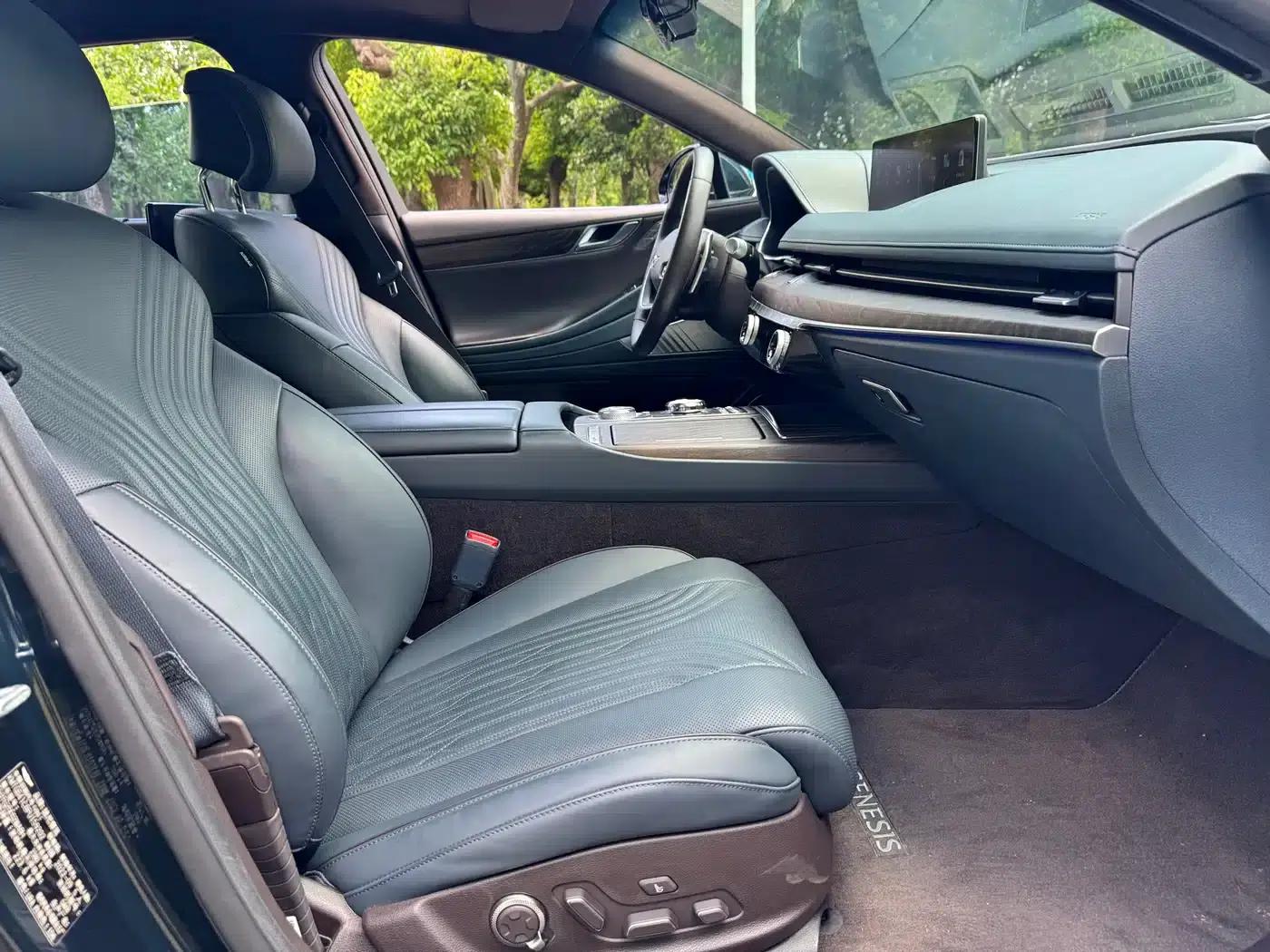 Genesis G80 2023 2.5T Rear-Wheel Drive Flagship Edition — миниатюра 19