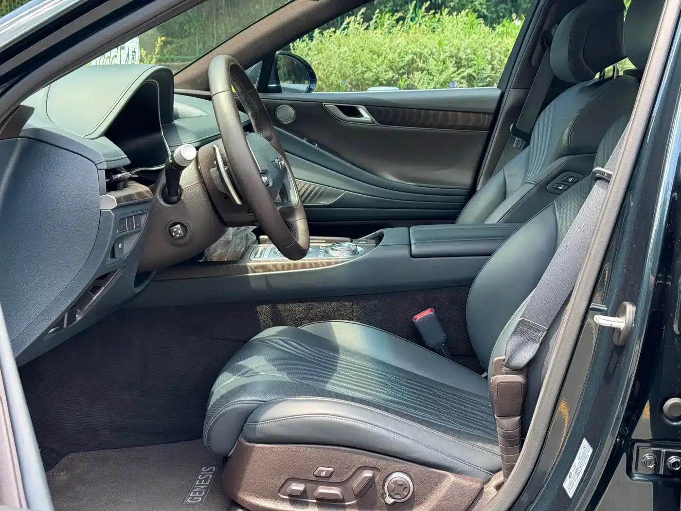 Genesis G80 2023 2.5T Rear-Wheel Drive Flagship Edition — миниатюра 6