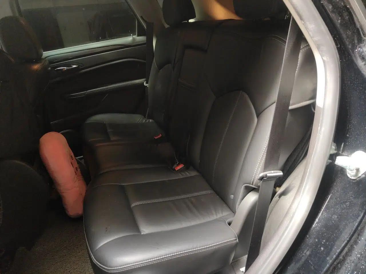 Cadillac SRX 2015 3.0L Comfort Version — миниатюра 18