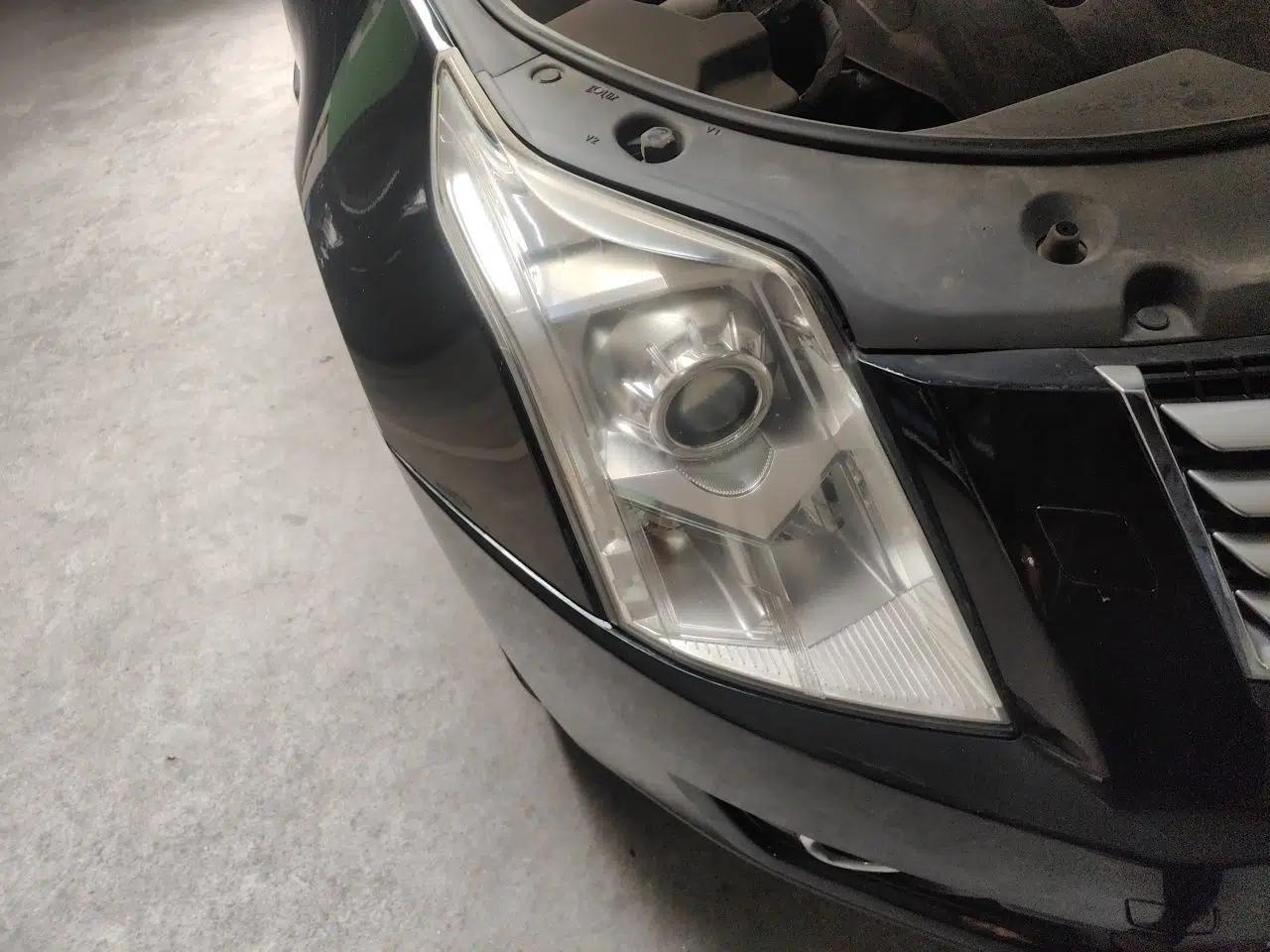 Cadillac SRX 2015 3.0L Comfort Version — миниатюра 7