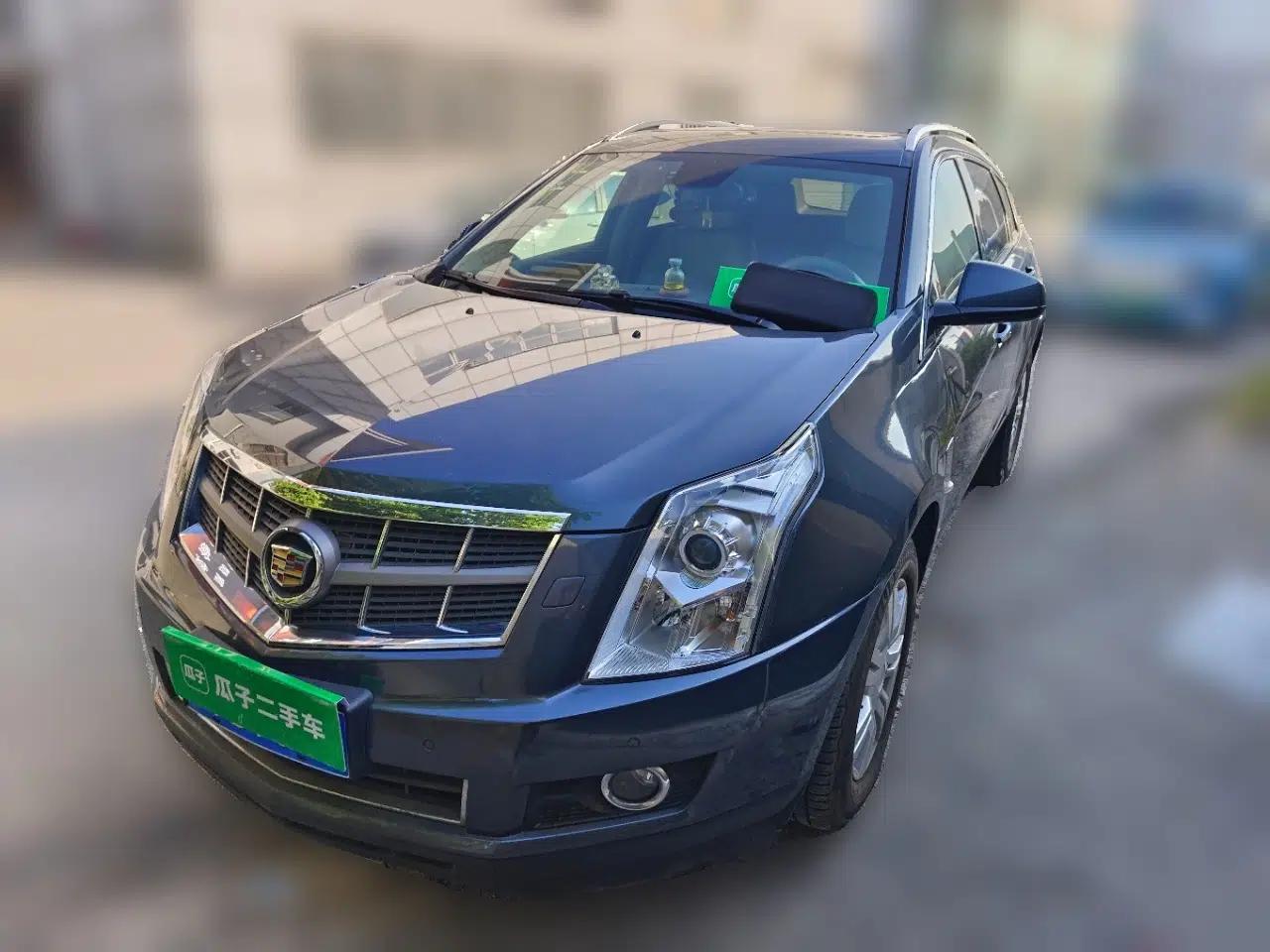 Cadillac SRX 2010 3.0L Luxury Edition — миниатюра 1