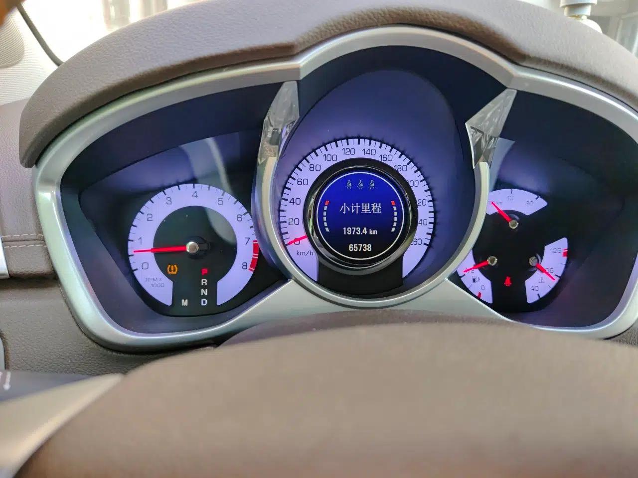 Cadillac SRX 2010 3.0L Luxury Edition — миниатюра 13