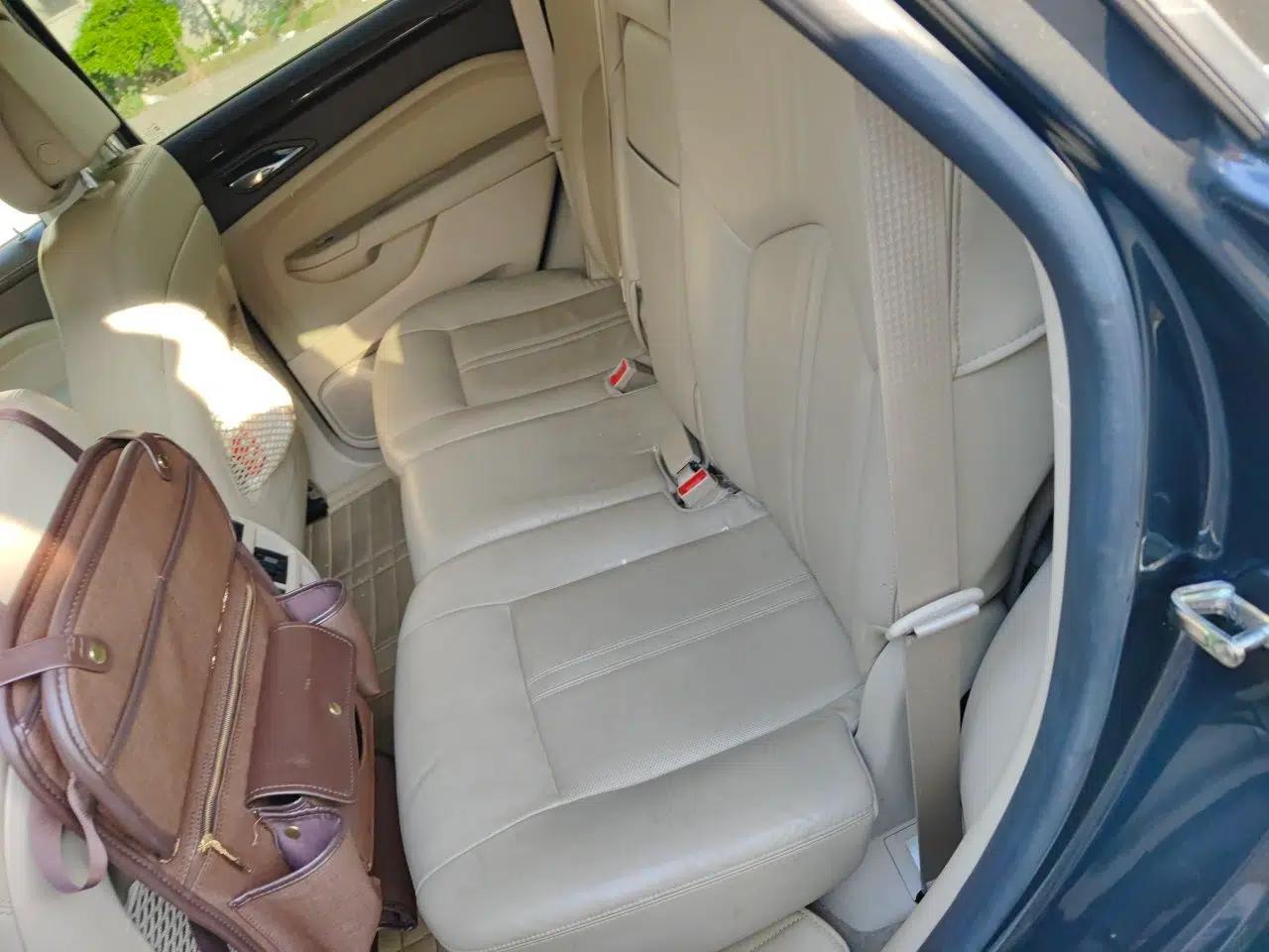 Cadillac SRX 2010 3.0L Luxury Edition — миниатюра 18
