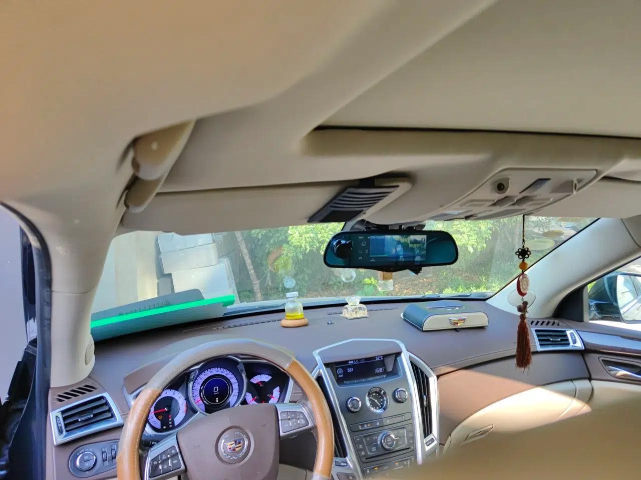 Cadillac SRX 2010 3.0L Luxury Edition — миниатюра 19