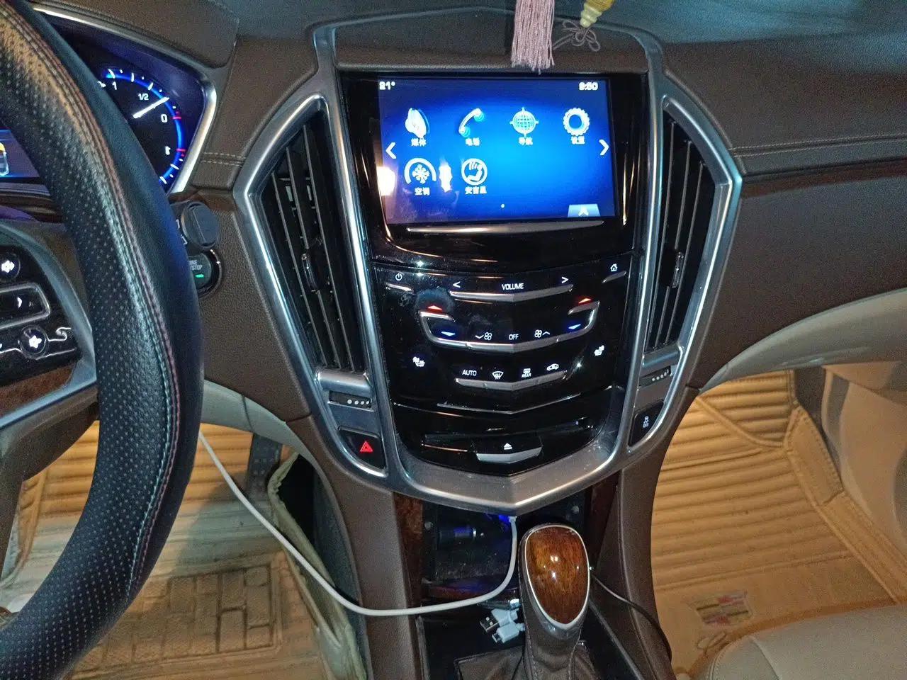 Cadillac SRX 2013 3.0L Luxury Model — миниатюра 14