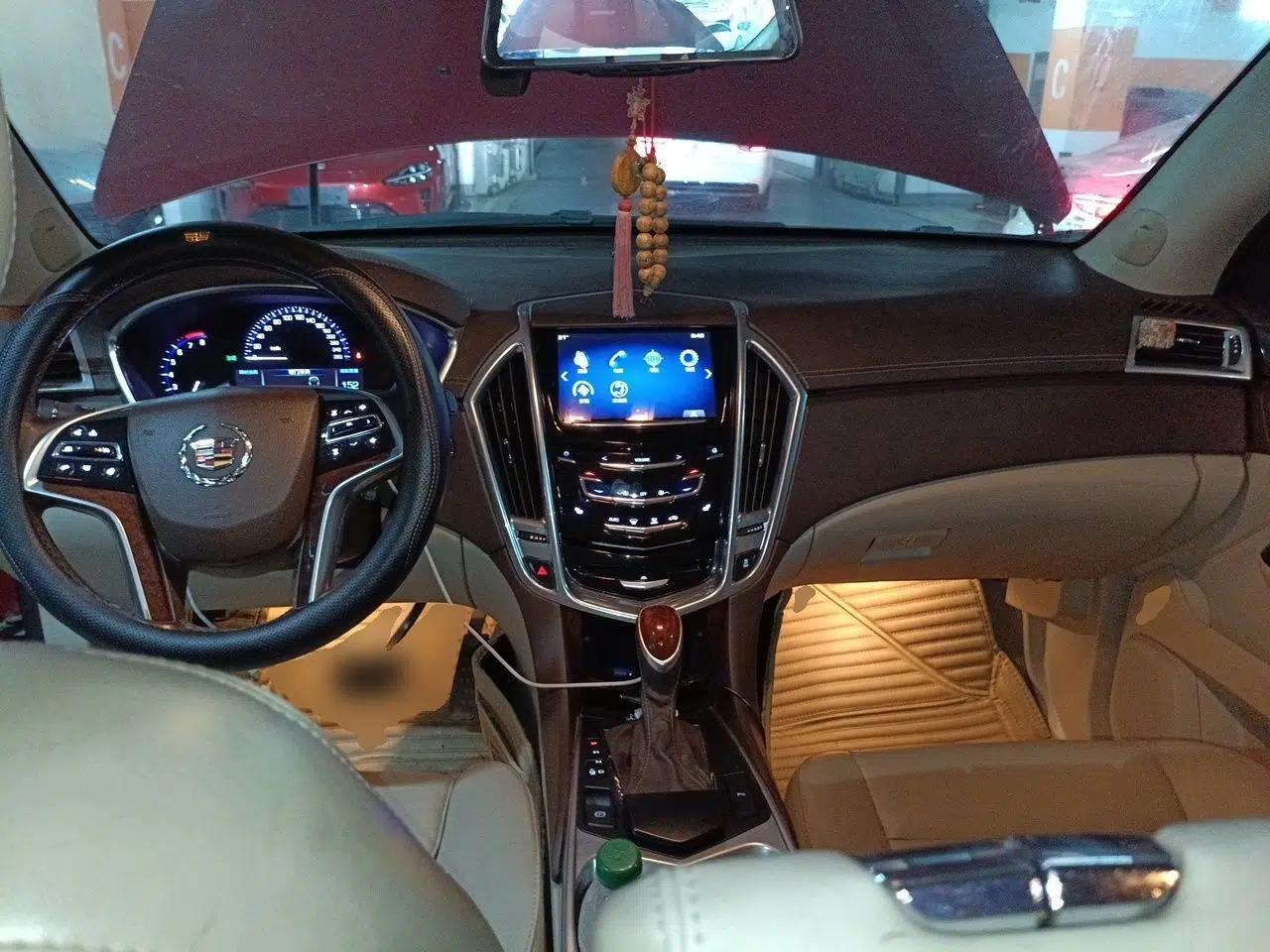 Cadillac SRX 2013 3.0L Luxury Model — миниатюра 10