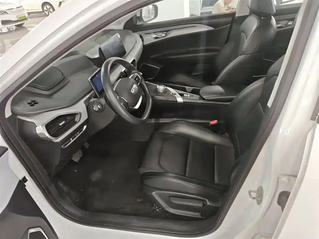 Geely Geometry A 2024 Model 410KM Travel Edition — миниатюра 15