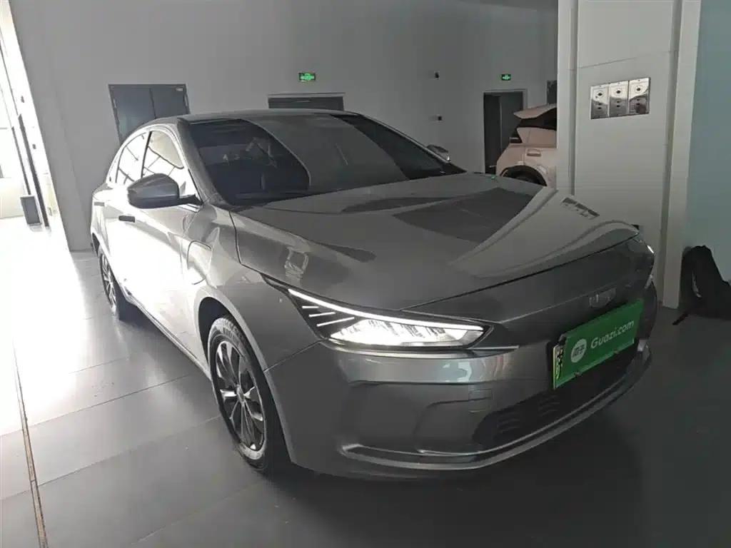 Geely Geometry A 2022 Pro 430KM Green Apple Plus — миниатюра 4