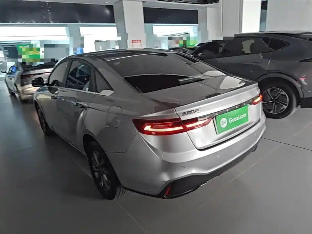 Geely Geometry A 2022 Pro 430KM Green Apple Plus — миниатюра 5