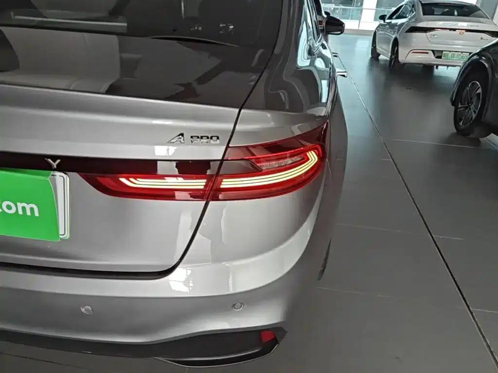 Geely Geometry A 2022 Pro 430KM Green Apple Plus — миниатюра 8