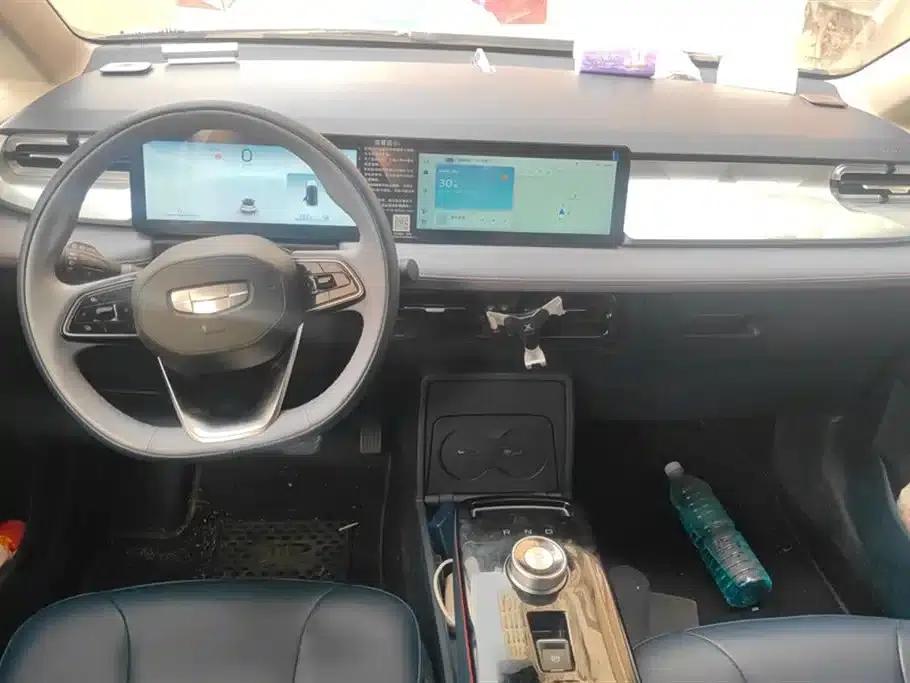 Geely Geometry E Firefly 2023 Model 401KM Thunder Tiger 5-Seater — миниатюра 12