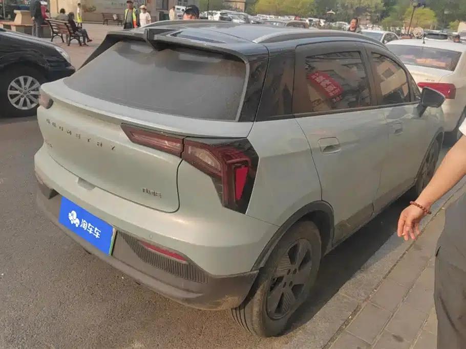 Geely Geometry E Firefly 2023 Model 401KM Thunder Tiger 5-Seater — миниатюра 3