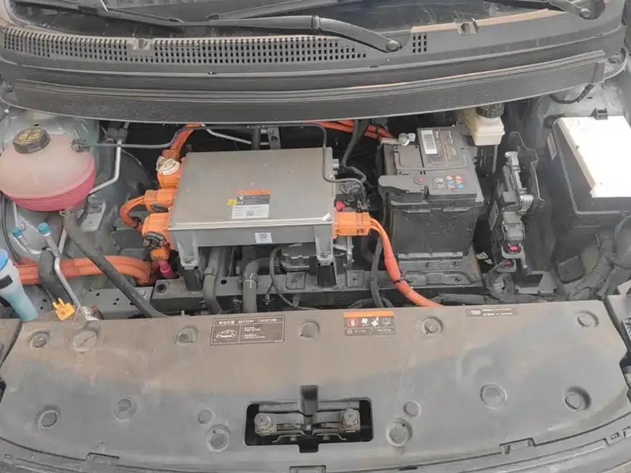 Geely Geometry E Firefly 2023 Model 401KM Thunder Tiger 5-Seater — миниатюра 10
