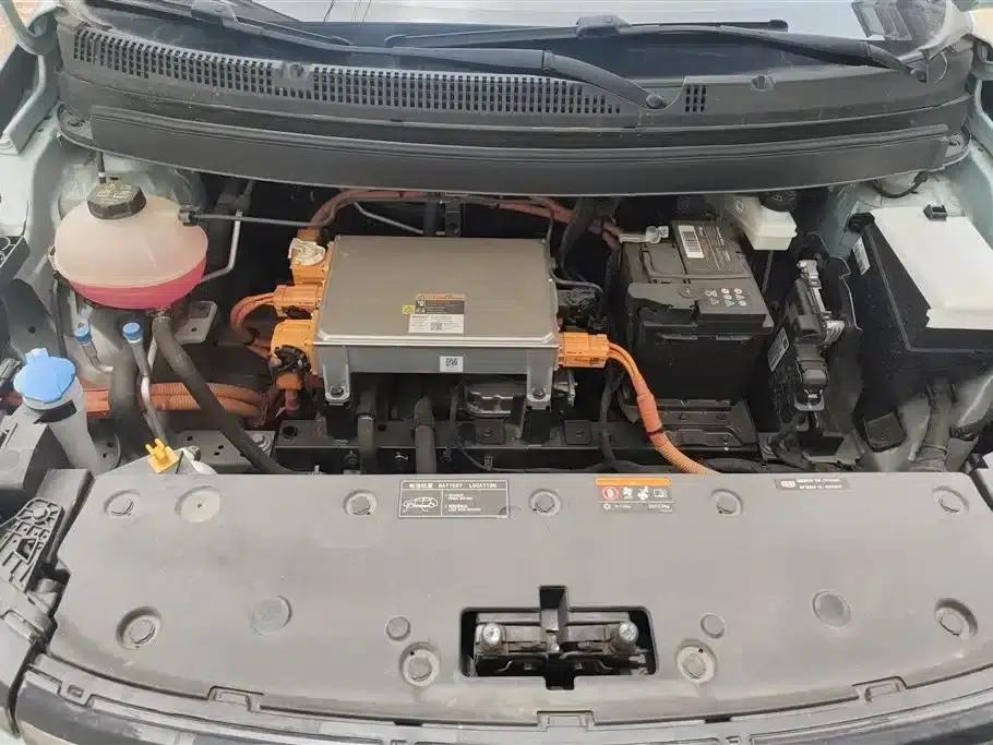 Geely Geometry E Firefly 2023 Model 320KM Cute Tiger 5-Seater — миниатюра 10