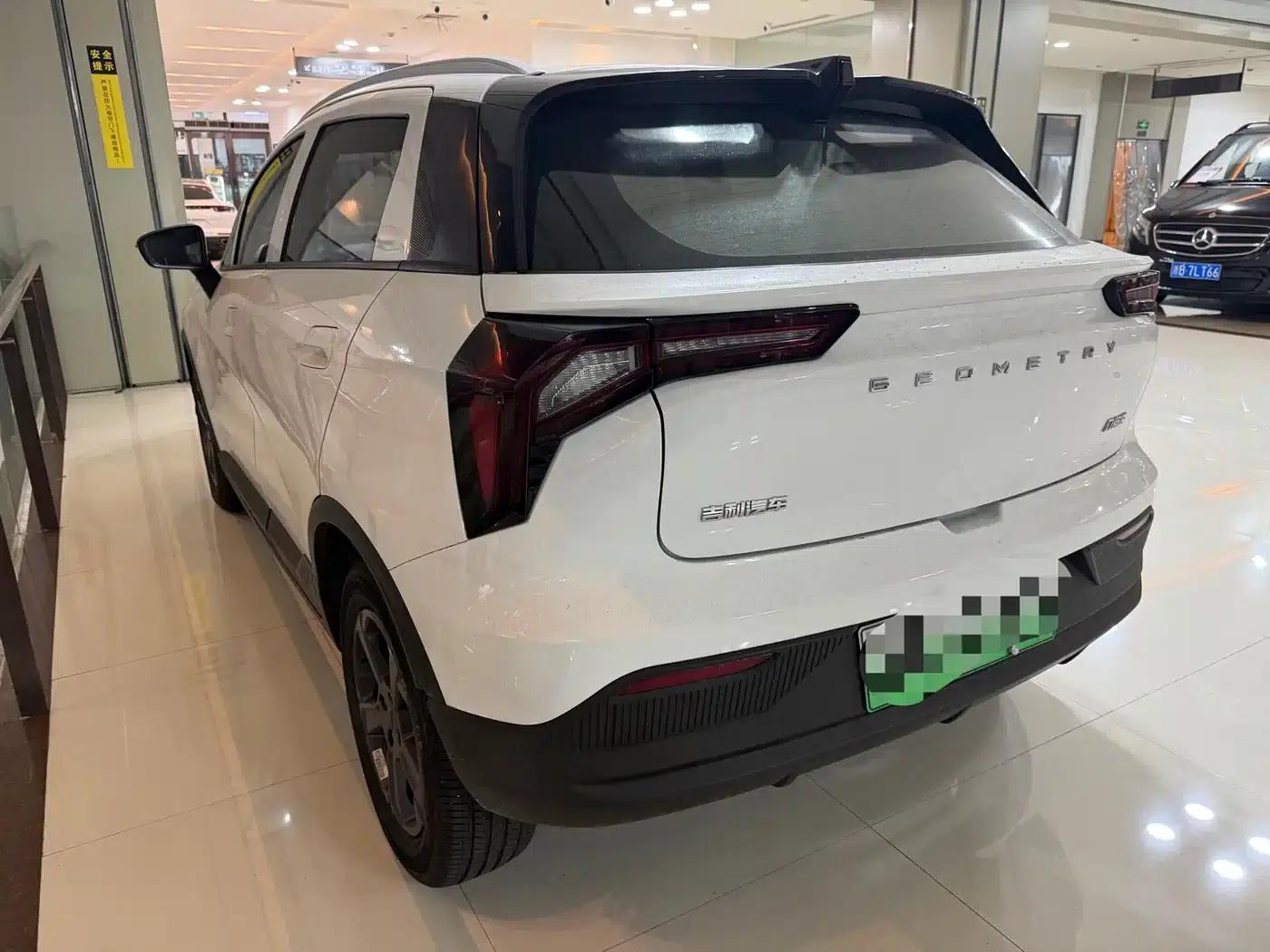 Geely Geometry E Firefly 2022 Model 401KM Linglong Tiger 4-Seater — миниатюра 14