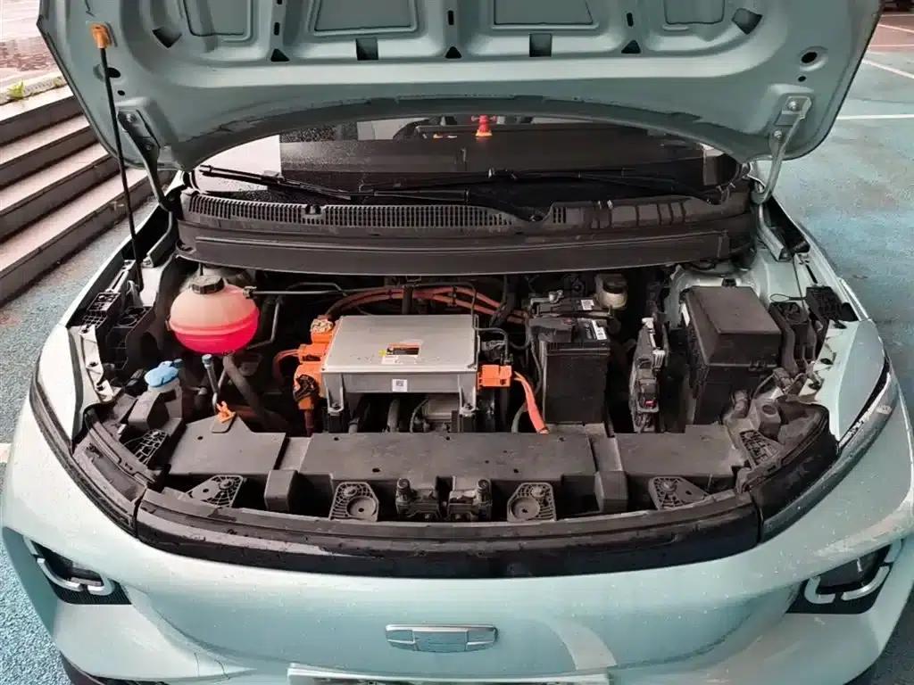 Geely Geometry E Firefly 2024 Model, 301km/h, Starlight — миниатюра 20