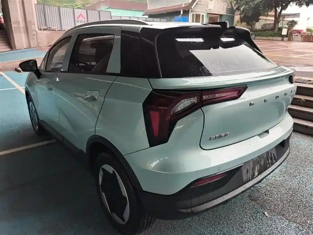 Geely Geometry E Firefly 2024 Model, 301km/h, Starlight — миниатюра 5