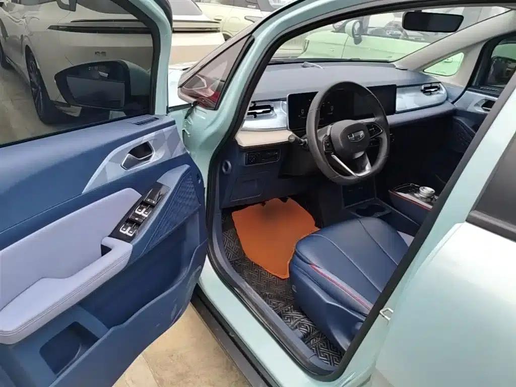 Geely Geometry E Firefly 2022 Model 401KM Linglong Tiger 4-Seater — миниатюра 16
