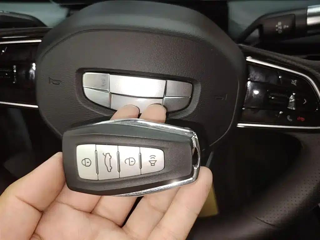 Geely Geometry E Firefly 2024 Model, 401km/h, Starlight — миниатюра 9