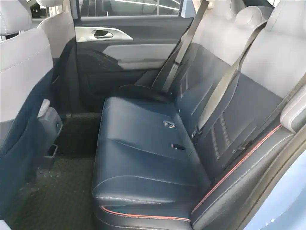 Geely Geometry E Firefly 2023 Model 401KM Linglong Tiger 5-Seater — миниатюра 17