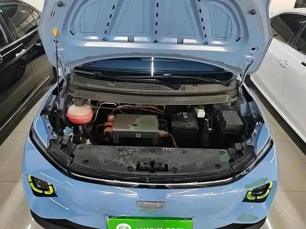 Geely Geometry E Firefly 2023 Model 401KM Linglong Tiger 5-Seater — миниатюра 20