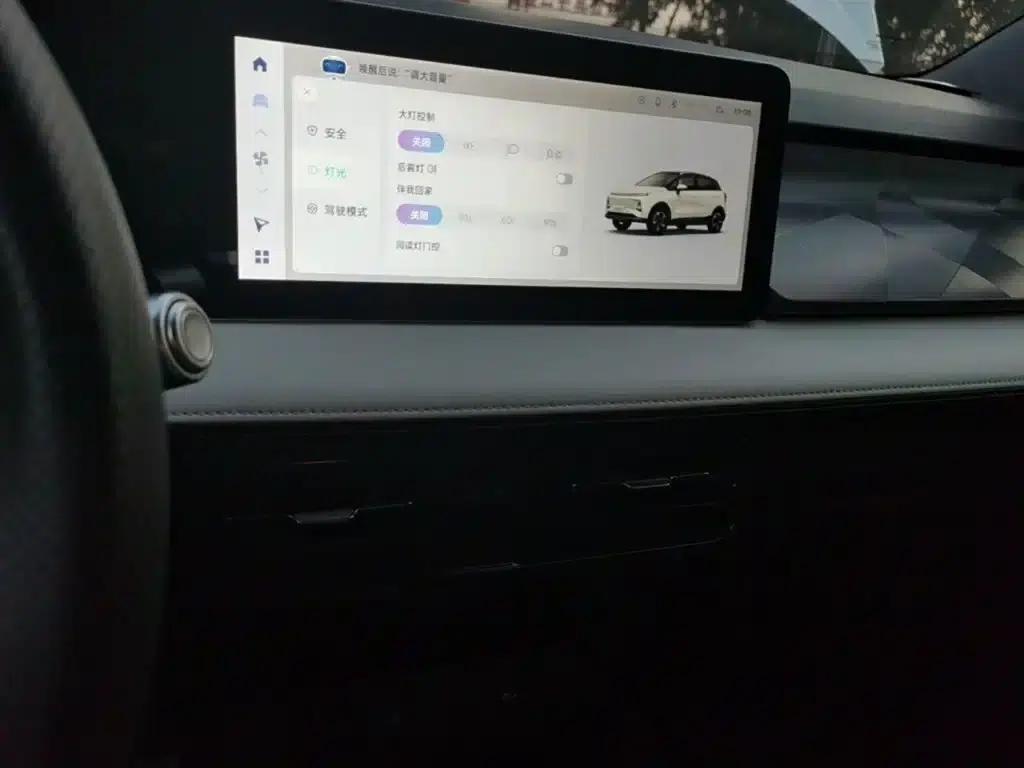 Geely Geometry E Firefly 2024 Model, 301km/h, Starlight — миниатюра 13