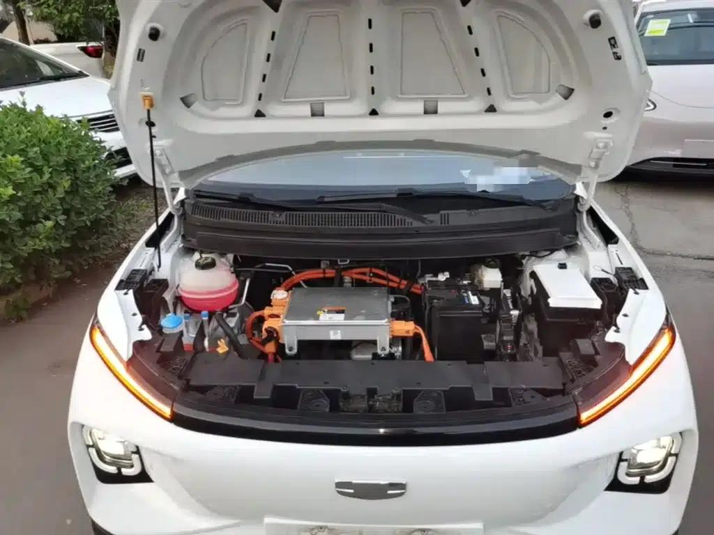 Geely Geometry E Firefly 2024 Model, 301km/h, Starlight — миниатюра 20