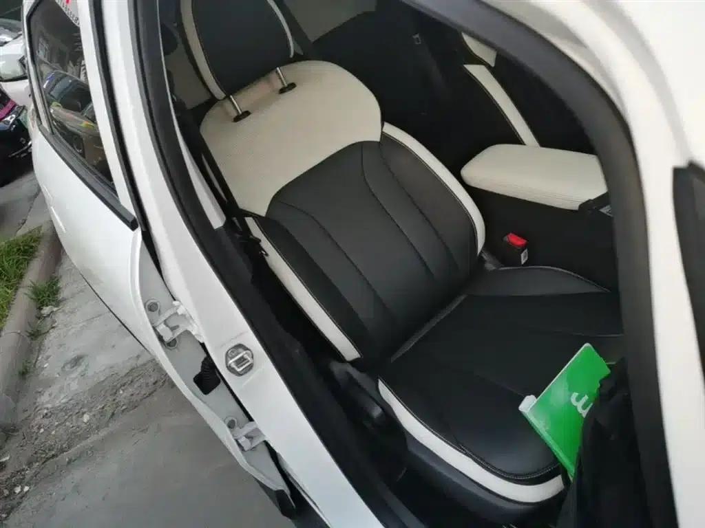 Geely Geometry E Firefly 2024 Model, 301km/h, Starlight — миниатюра 25