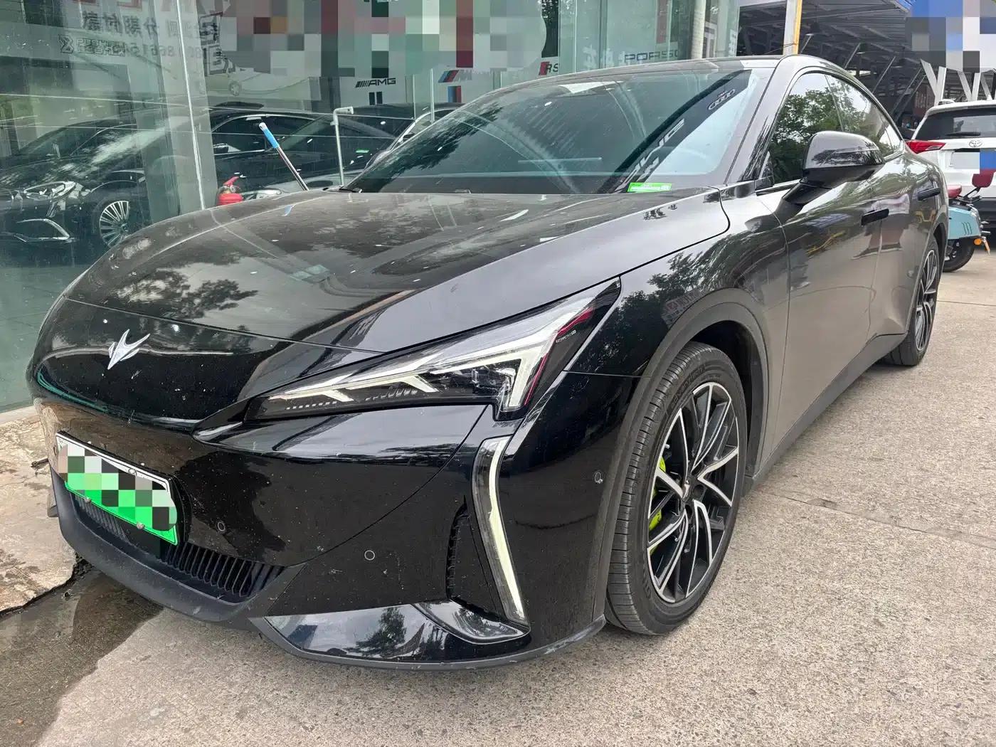 Jihu Alphard S5 2025 Model 560MAX 185kW — миниатюра 1