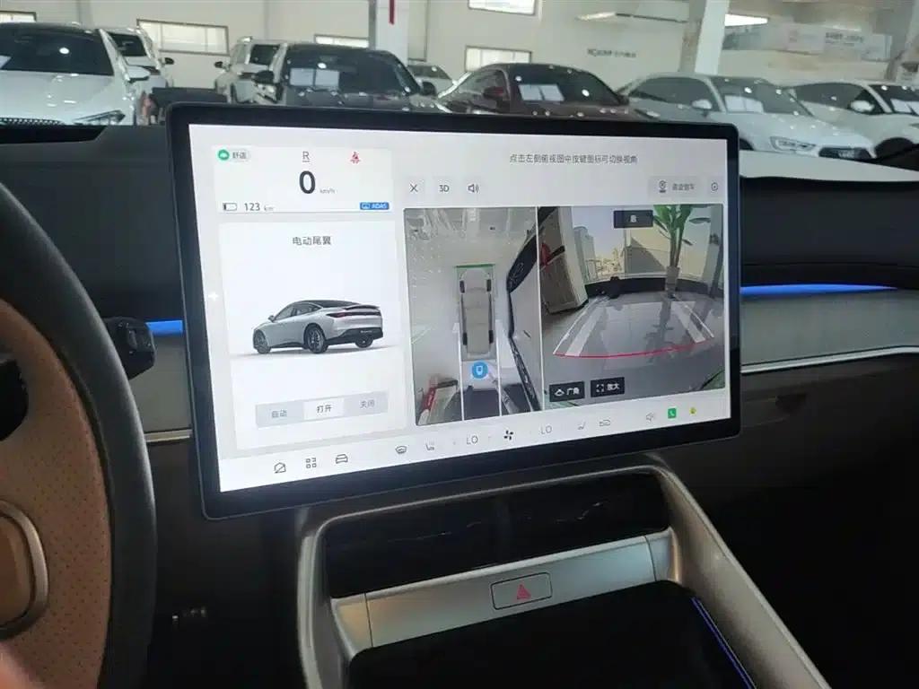 Jihu Alphard S5 2024 Model 560MAX 185kW — миниатюра 13