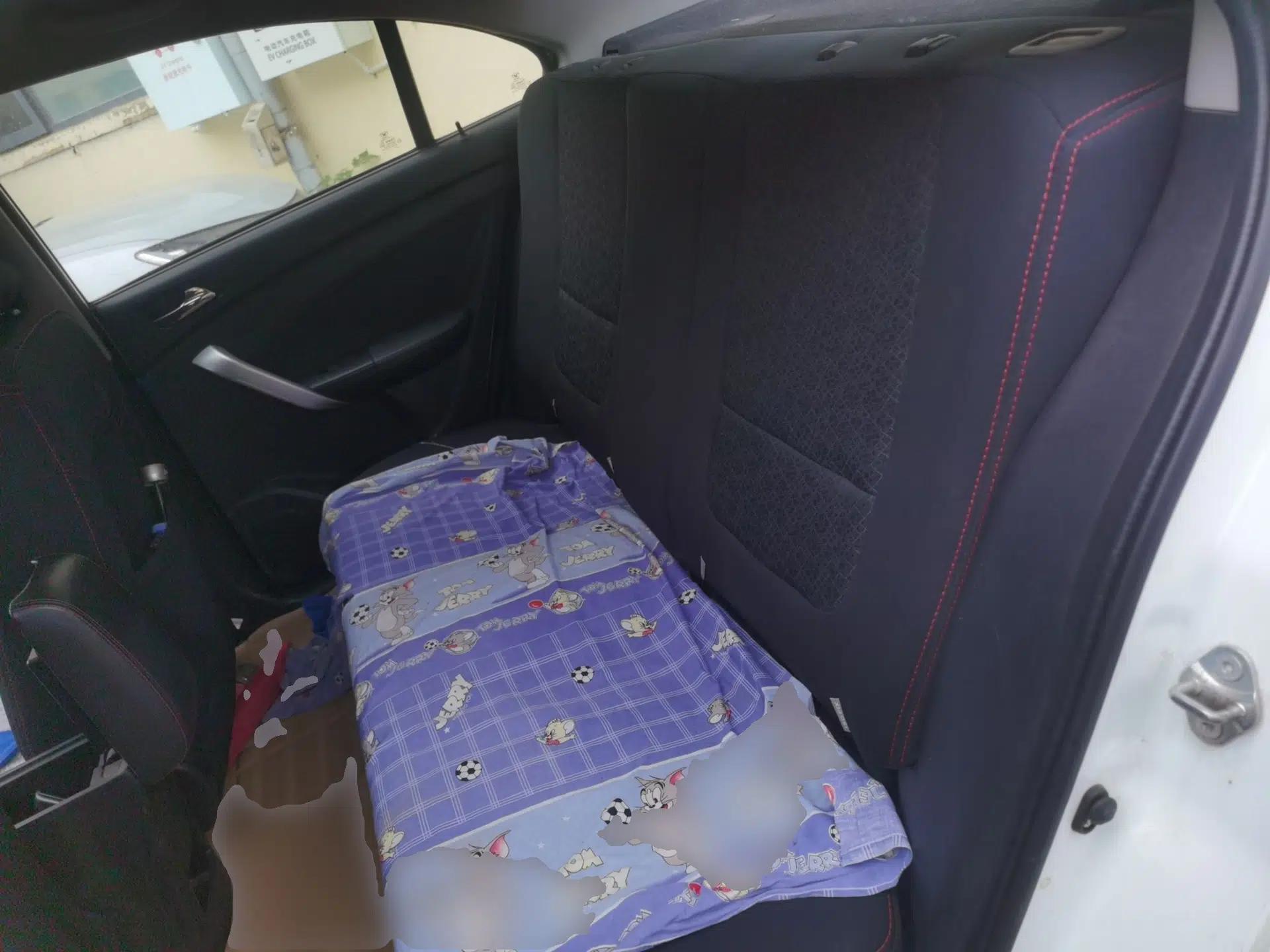 Cowin C3 2015 1.5L Manual Yellow Diamond Edition — миниатюра 18