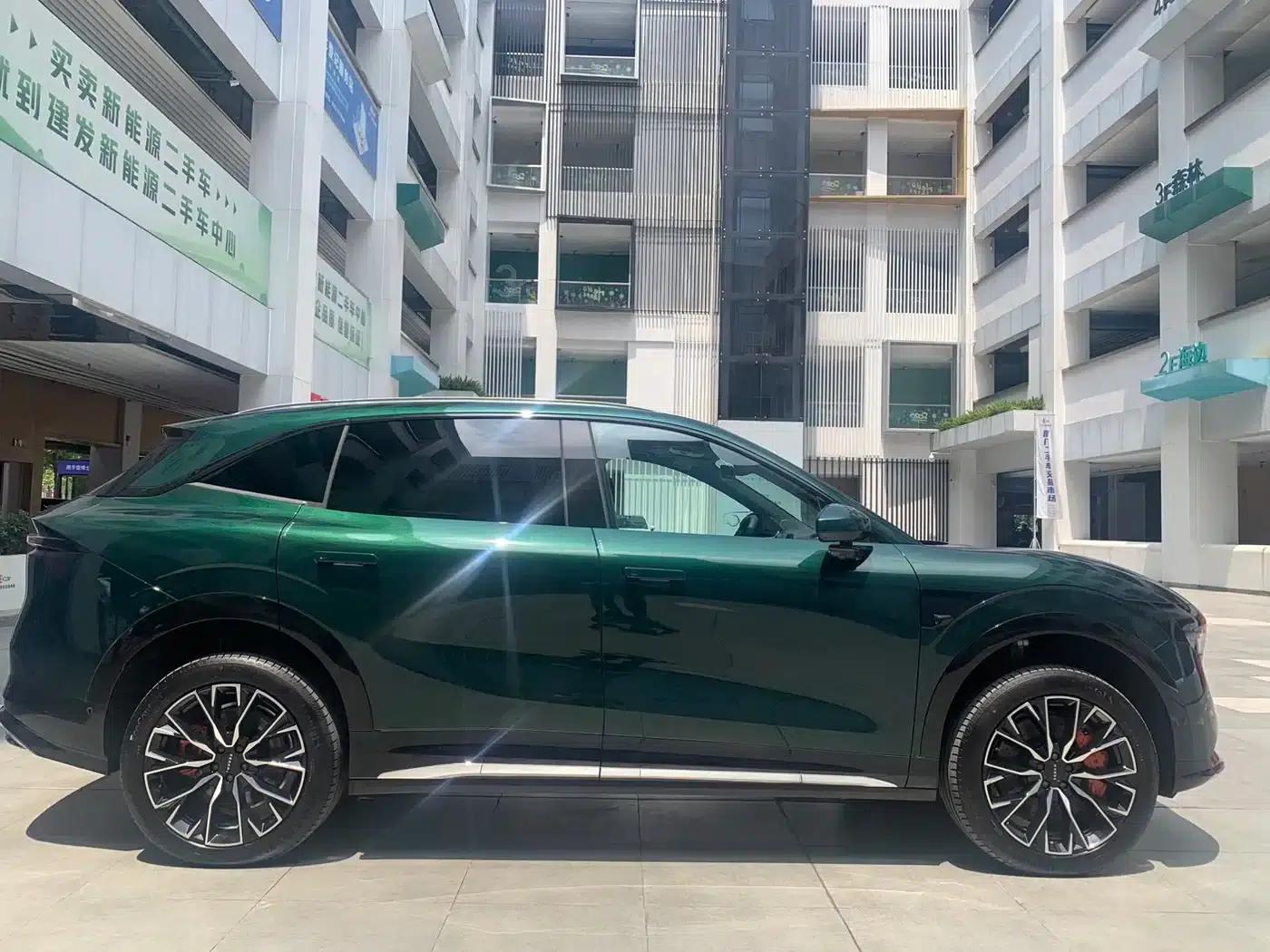 Jike 7X 2025 Model 100kWh Long-Range Four-Wheel Drive Intelligent Driving Edition — миниатюра 8