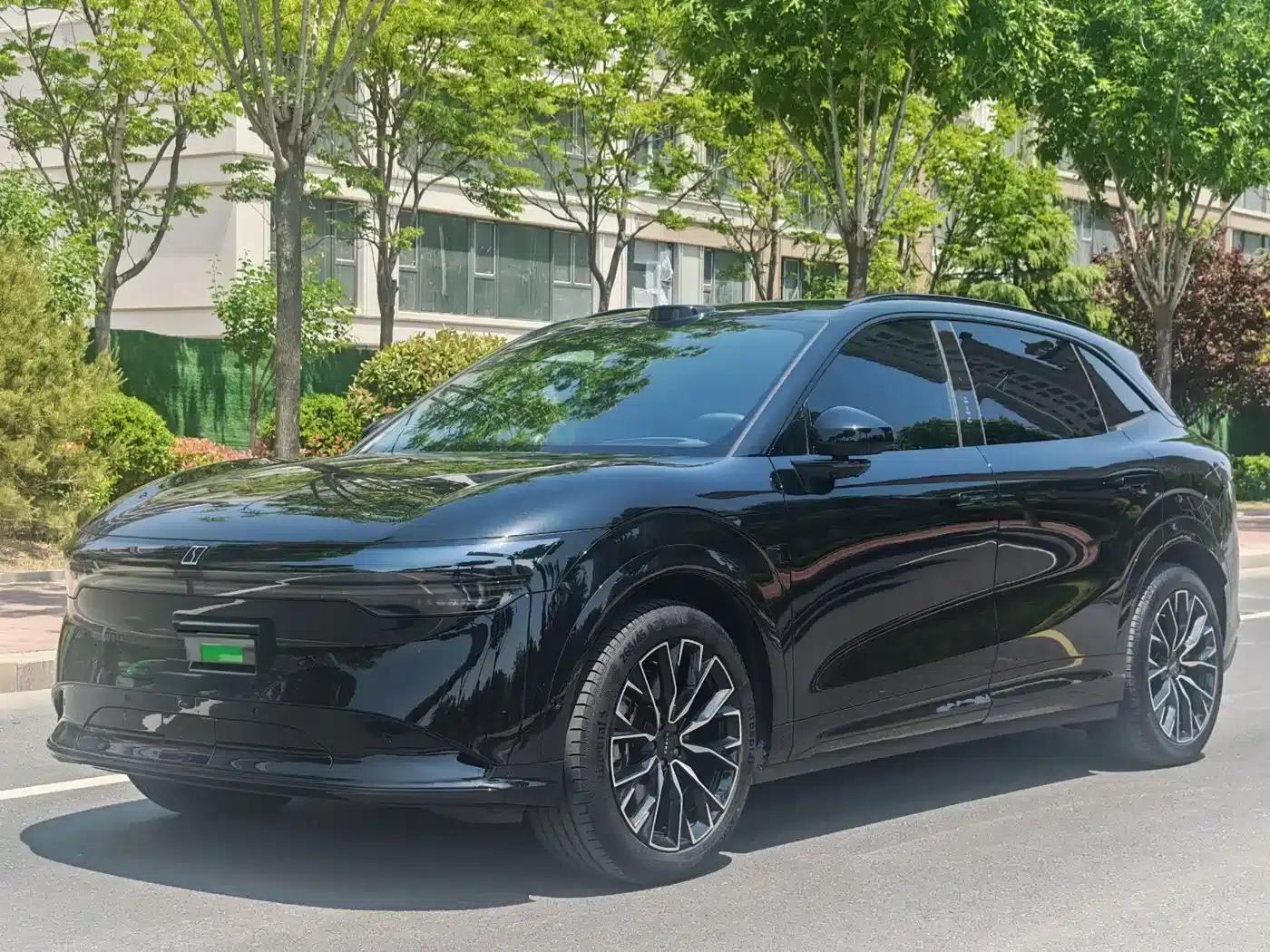 Jike 7X 2025 Model 100kWh Long-Range Four-Wheel Drive Intelligent Driving Edition — миниатюра 1
