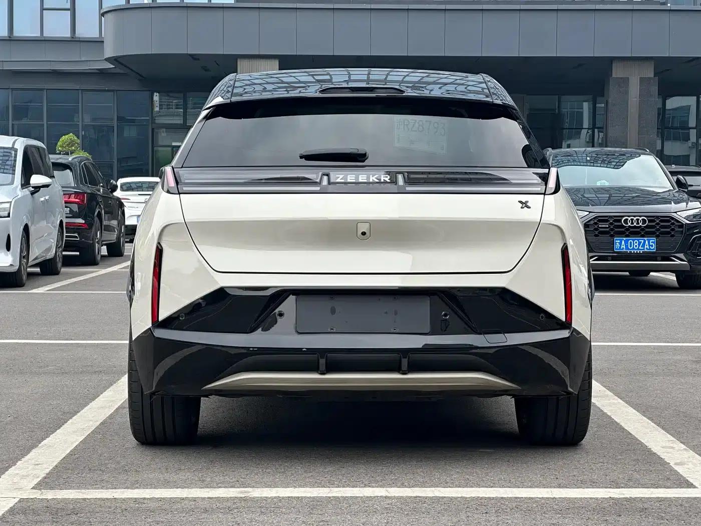 Extreme Krypton X 2023 All-Wheel Drive YOU Edition 5-Seater — миниатюра 6