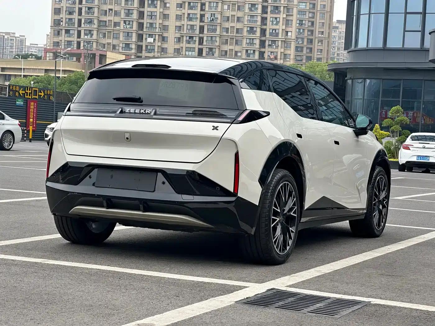 Extreme Krypton X 2023 All-Wheel Drive YOU Edition 5-Seater — миниатюра 7
