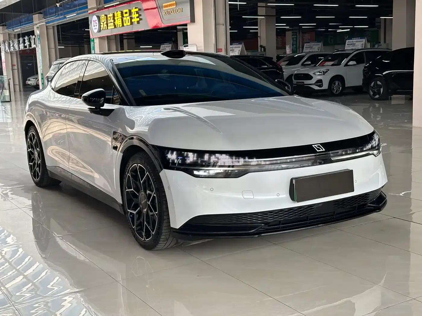 Extreme Krypton 007 2024 All-Wheel Drive Intelligent Driving Edition 100kWh — миниатюра 3