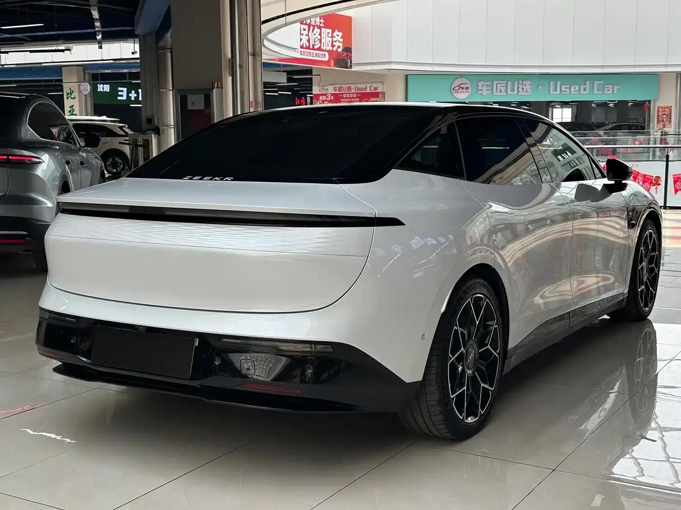 Extreme Krypton 007 2024 All-Wheel Drive Intelligent Driving Edition 100kWh — миниатюра 4