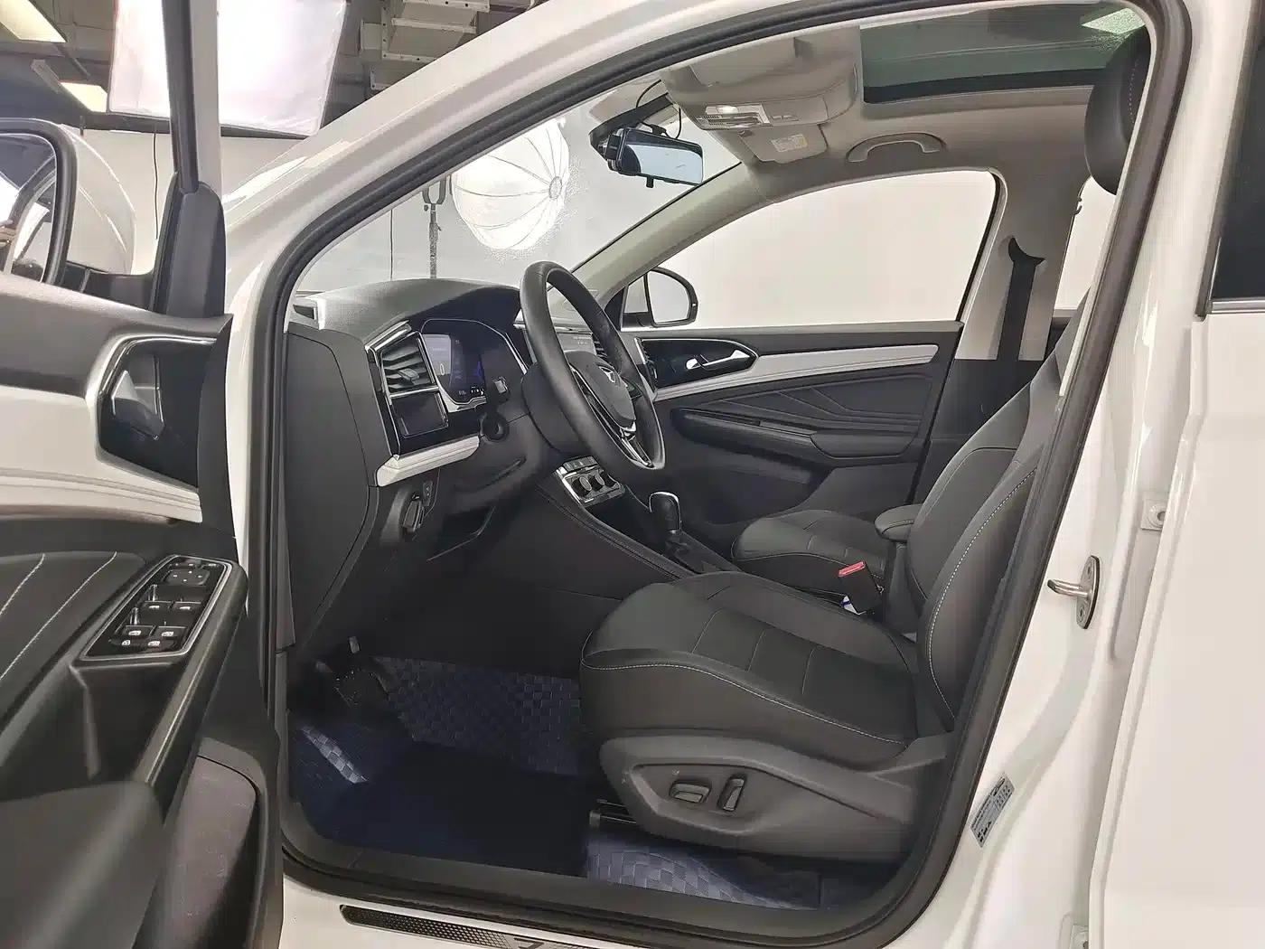 Jetta VS7 2023 280TSI Automatic Enjoy Edition — миниатюра 9