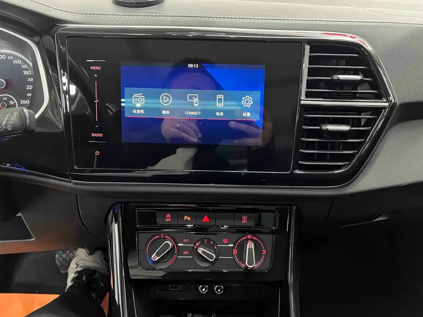 Jetta VS7 2022 280TSI Automatic High-Gloss Enjoy Edition — миниатюра 12
