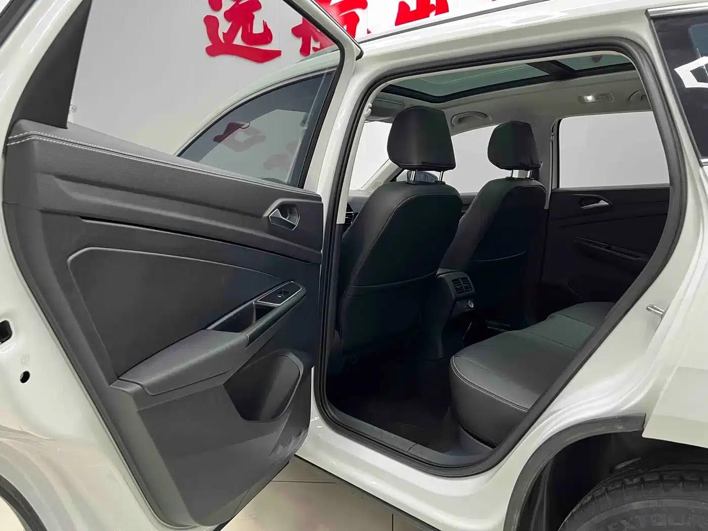 Jetta VS7 2022 280TSI Automatic High-Gloss Enjoy Edition — миниатюра 16