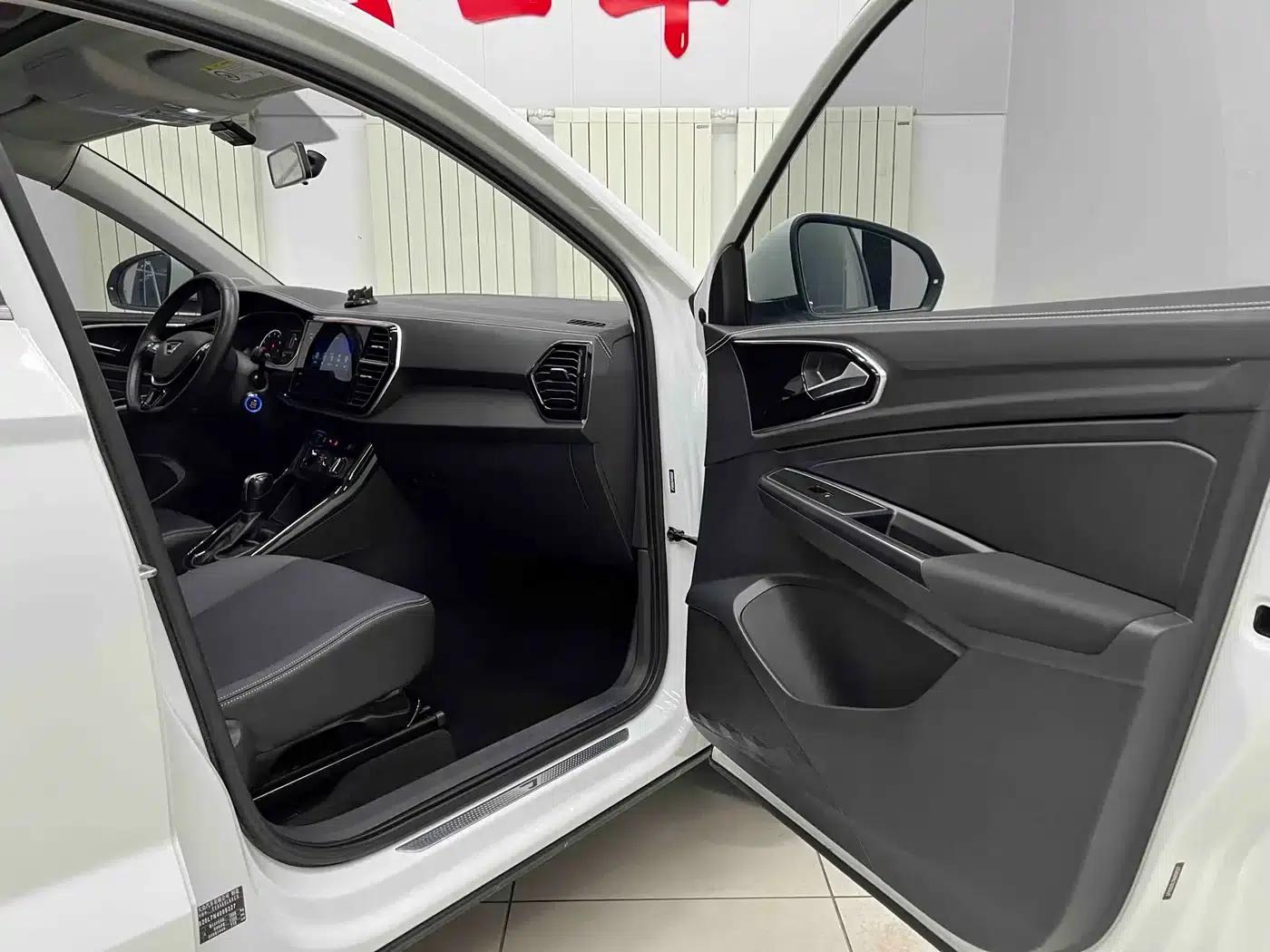 Jetta VS7 2022 280TSI Automatic High-Gloss Enjoy Edition — миниатюра 22